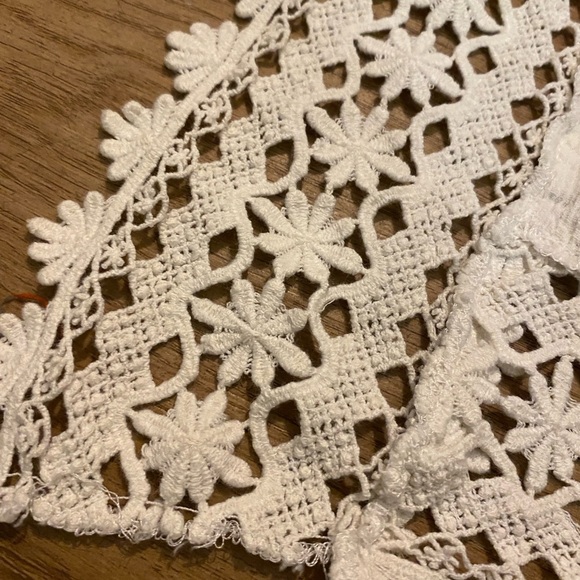 Rip Curl White Lace Trim Tank Top - Picture 7 of 12